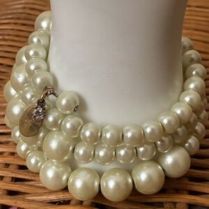 Vintage 90s Maximal ART GLASS Pearl Bracelet with Rhinestone Charm